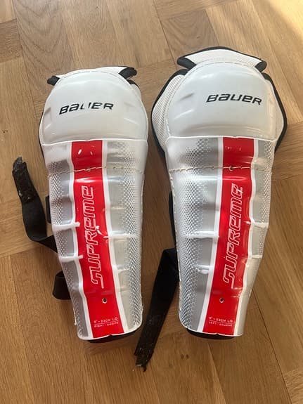 Bauer Supreme benskydd och armbågsskydd ishockey junior
