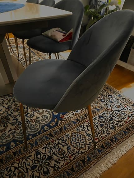 Mio matsalsstolar