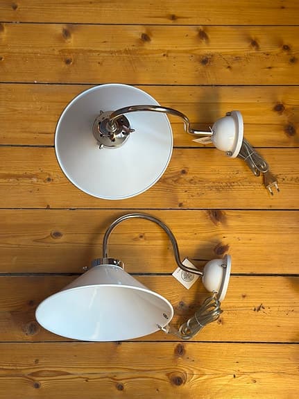 Svanhalslampor vägg, 2st