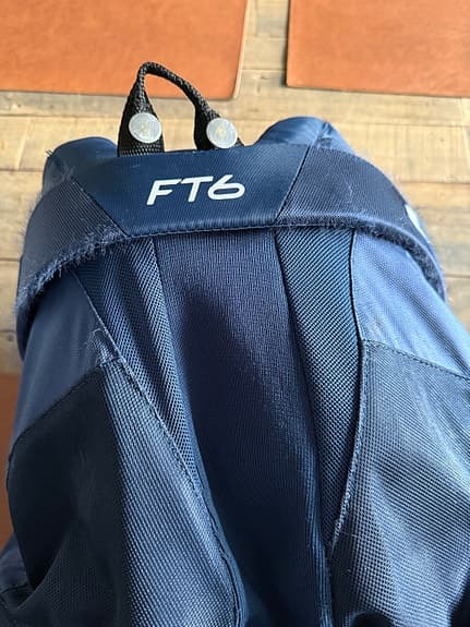 CCM JetSpeed FT6 hockeybyxor junior large blå