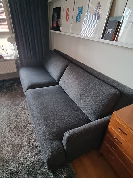 Soffa mörkgrå Mio Macy XL 3-sits