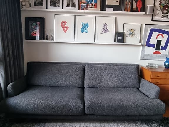 Soffa mörkgrå Mio Macy XL 3-sits