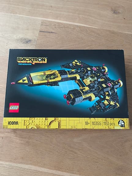 Lego Icons Blacktron Cruiser rymdskepp byggsats 10355 1356 delar