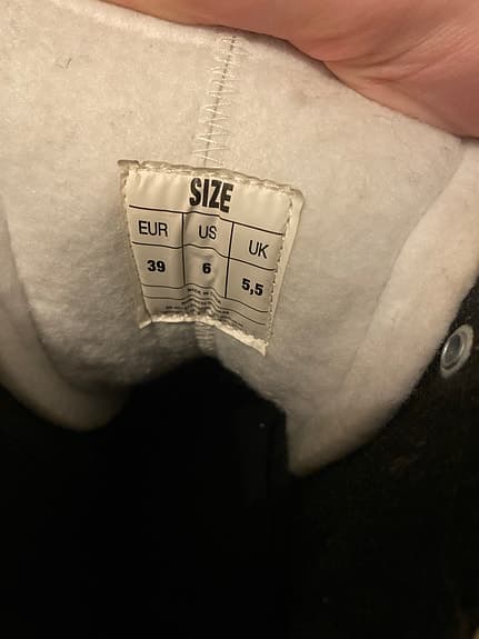 Pulse 5 ishockeyskridskor barn storlek 39 svart