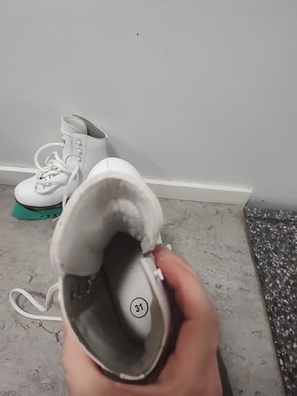 Graf Davos Gold konståkning skridskor barn storlek 31 vit