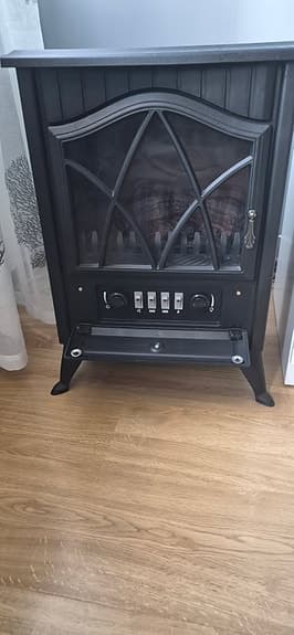 Elektrisk eldstad/braskamin