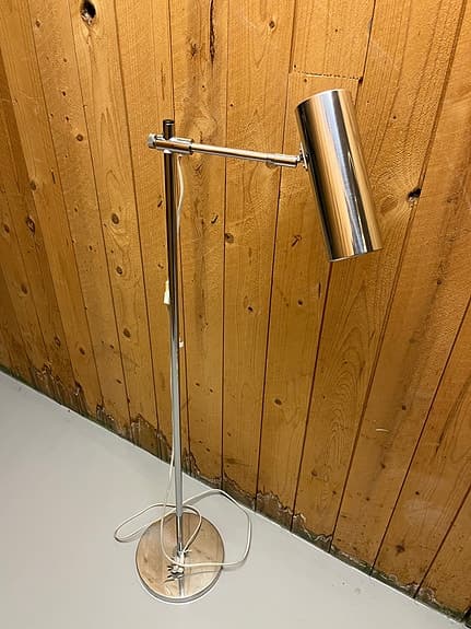 Bergboms Scanlight AB - Svensk kvalitetslampa i originalutförande.