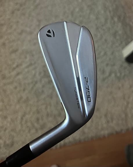 Taylormade P790 Järn 2