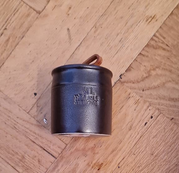 Höganäs krus 1/4 liter, stengods.
