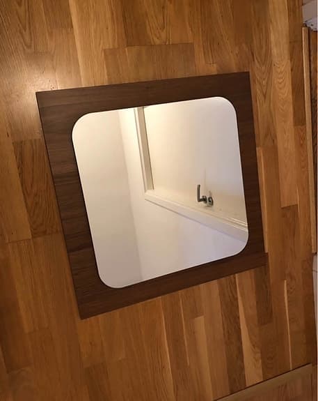 Bolia spegel 61x61