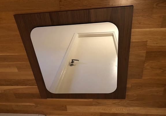Bolia spegel 61x61