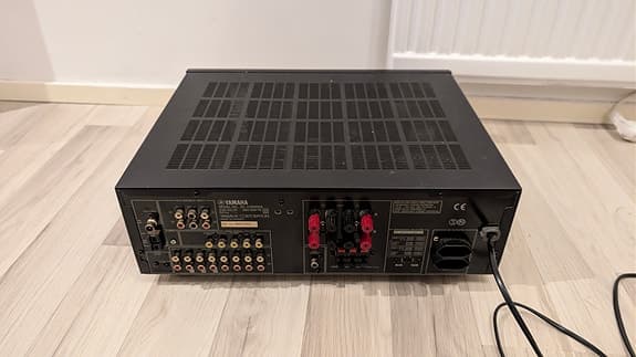 YAMAHA FÖRSTÄRKER