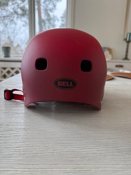 Cykelhjälm röd Bell