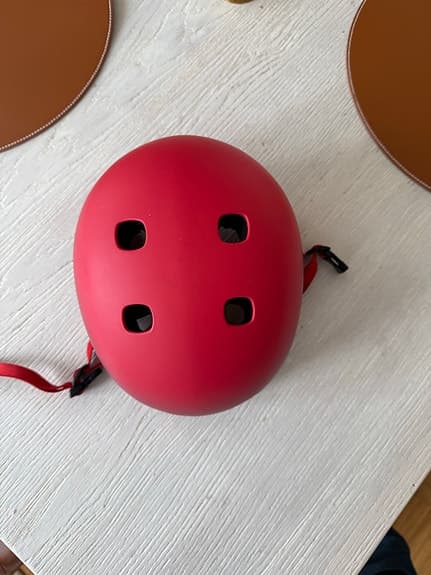 Cykelhjälm röd Bell