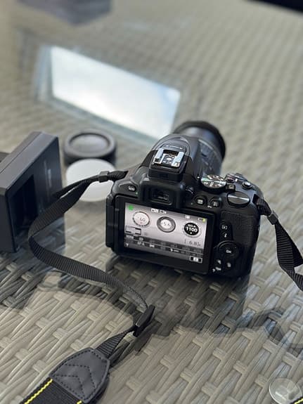 Nikon D5600 digital systemkamera svart