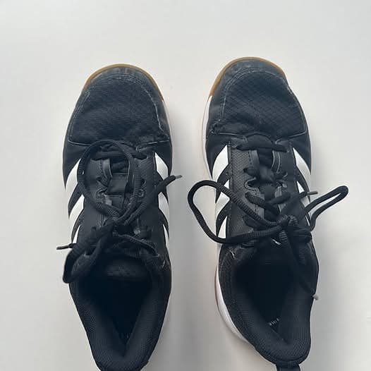 Adidas SPEEDCOURT INDOOR SKOR träningsskor svart/vit storlek 38