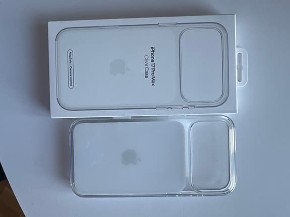 Apple mobilskal genomskinligt MagSafe