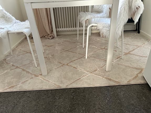 Nordic Knots matta beige mönstrad