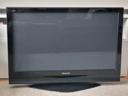Panasonic 42-tums Plasma HDTV