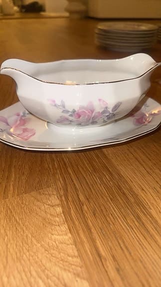 IKEA porslinservis blommigt mönster vit rosa