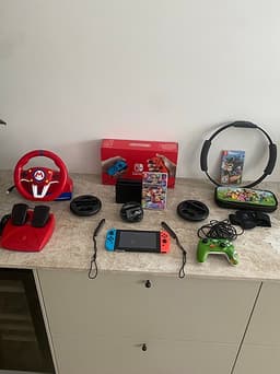 Nintendo Switch spelkonsol med Joy-Con neon, Ring Fit Adventure, Mario Kart