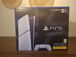 Playstation 5 slim 825gb