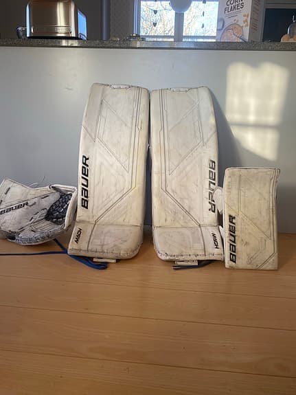 Bauer Mach benskydd, plock och stöt