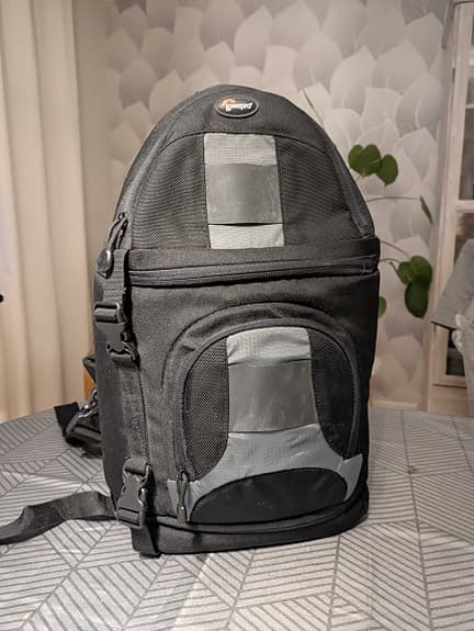Kameraväska Lowepro Slingshot 200AW