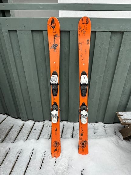 Skidor barn K2 129 cm