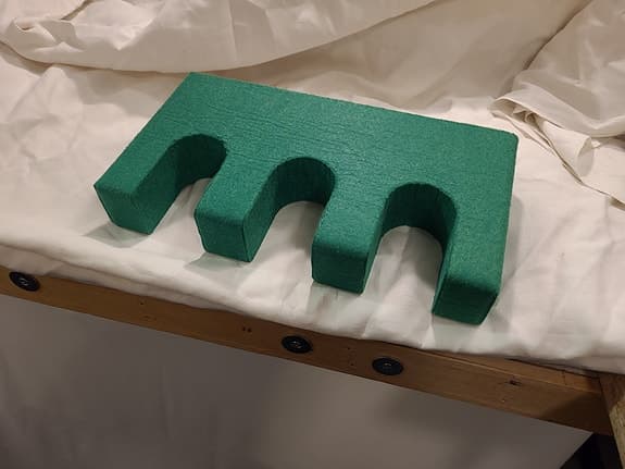 Magnetisk vapenhållare 3 vapen(helklädd i grönfilt)