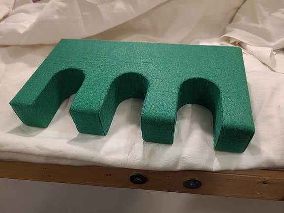 Magnetisk vapenhållare 3 vapen(helklädd i grönfilt)