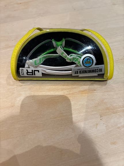 innebandyglasögon junior