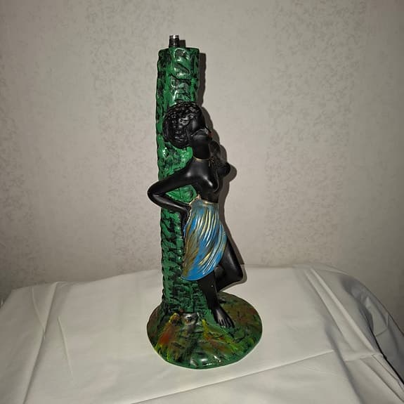 Lampfot gips, mitten av 1900-talet