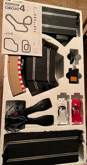 Porsche 911 Scalextric Le Mans 24
