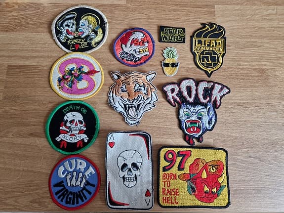 Patches, tygmärken bl a Rock Rammstein Star Wars