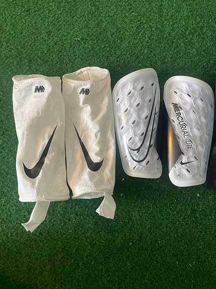 Benskydd barn Nike Mercurial lite storlek L