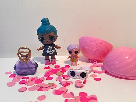 L.O.L. Surprise dockset med figurer och tillbehör