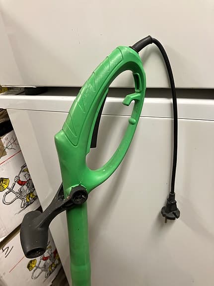 Do-it Garden grästrimmer eldriven grön