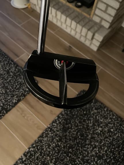 Cleveland TFI 2135 golfputter svart