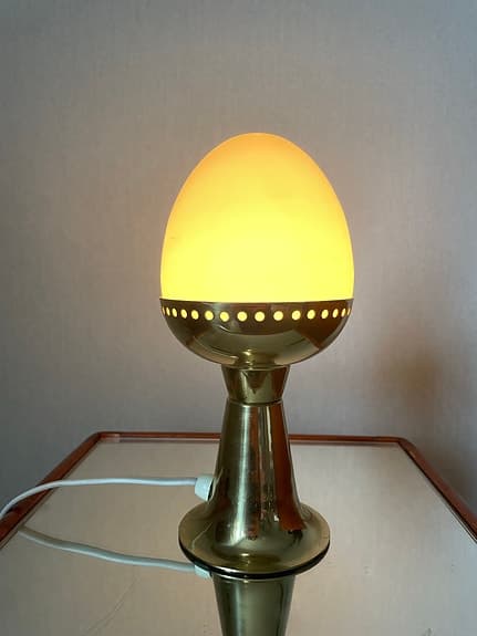 Hans-Agne Jakobsson, bordslampa modell "B 225 M" Markaryd sent 1900-tal