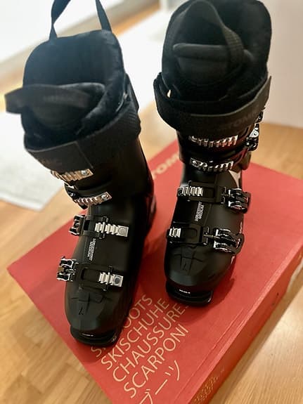 Atomic Hawx Prime XTD 95 W HT GW pjäxor 26/26.5 svart medium läst dam