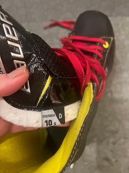 Bauer Supreme S35 ishockeyskridskor svart storlek 10.5 D