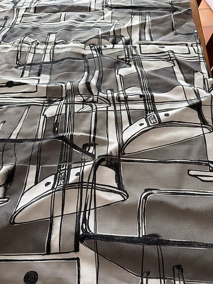 Ikea Kirsi Sundell textil metervara grå svart mönstrad