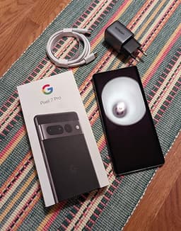 Google Pixel 7 Pro 128GB inkl. laddare - bra skick