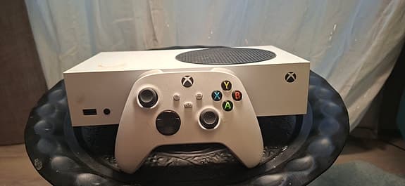 Microsoft Xbox Series S spelkonsol vit