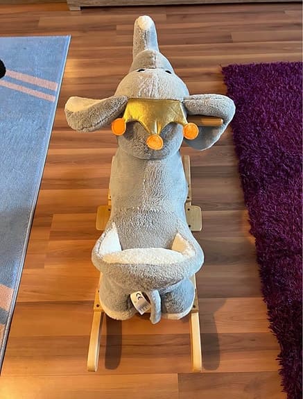 gungande elefant