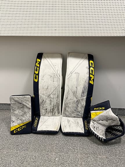 CCM Axis 2 34+2 Custom set