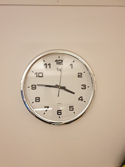 Väggklocka