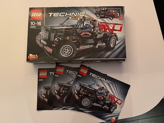 Lego Technic 9395 Freds Garage Truck