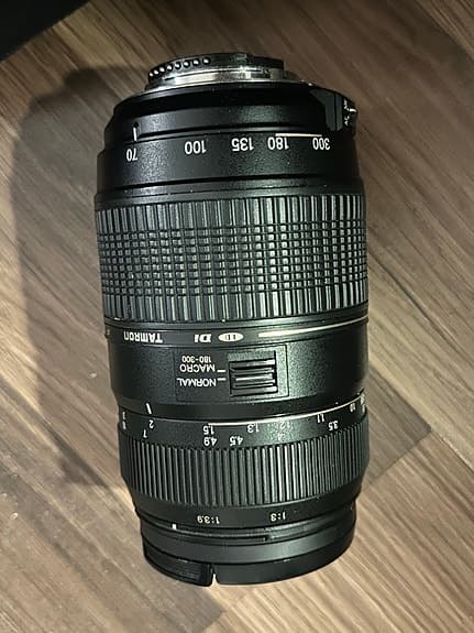 Nikon D3100 komplett set med 70-300mm objektiv, ryggsäck, skydd, 18-55mm objekti